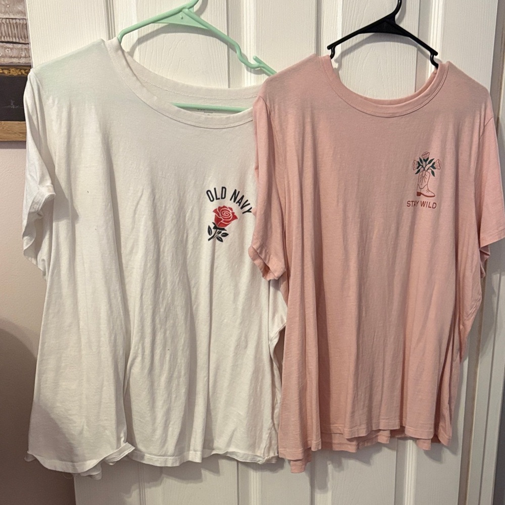 Old Navy T-Shirts